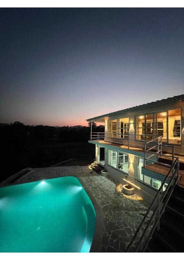 Lake City Villa Udaipur Buitenkant foto
